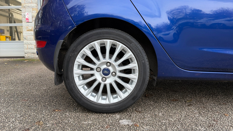 Ford Fiesta 1.0 EcoBoost Titanium 5dr Petrol Hatchback